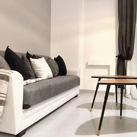 Lejlighed Charming In With Balcony And View Catania