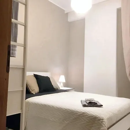 Charming In With Balcony And View Lejlighed *